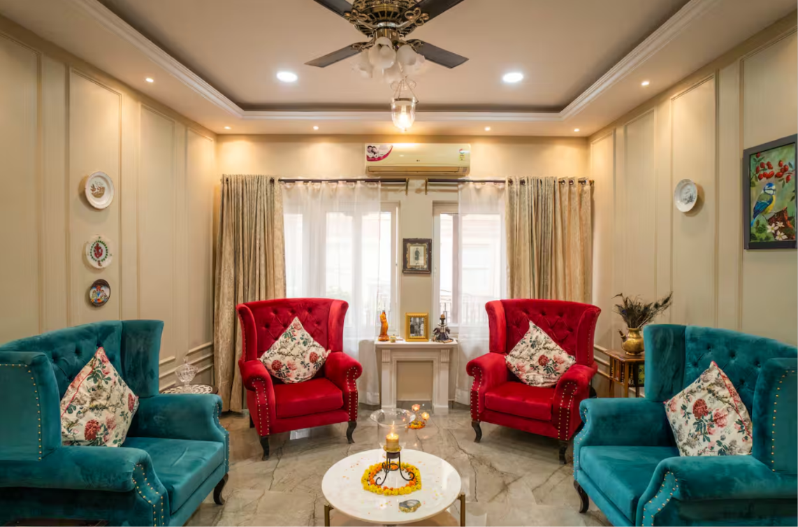 Heritage Homestay Inside a Living Havelis Lane